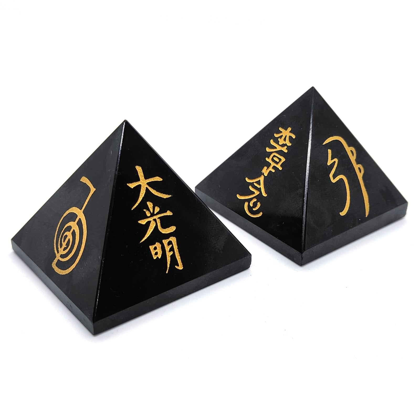 Black Agate Stone Pyramid Natural With Certified For Reiki Healing